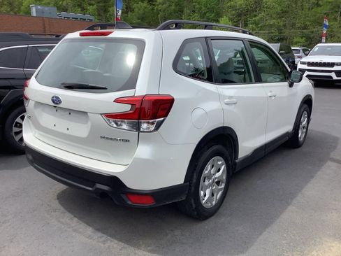 Used 2024 Subaru Forester AWD/4WD image 2