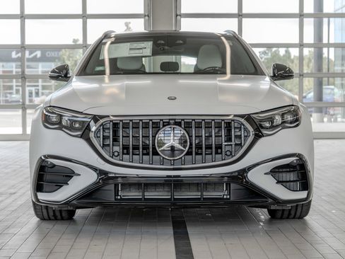 New 2026 Mercedes-Benz E 53 AMG 4MATIC Sedan image 11