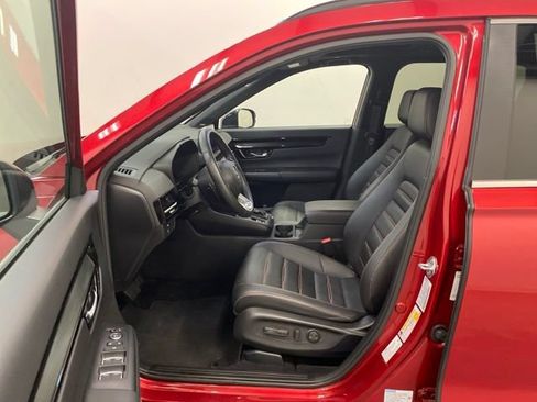 Used 2025 Honda CR-V Sport Touring image 8