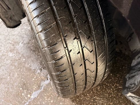 Used 2014 Mercedes-Benz GL 550 4MATIC image 42