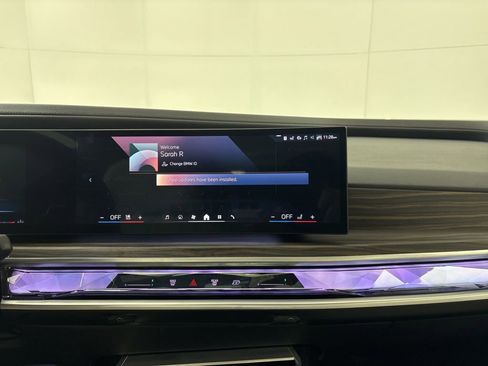 Used 2024 BMW 760i xDrive 760i xDrive w/ Executive Package image 24