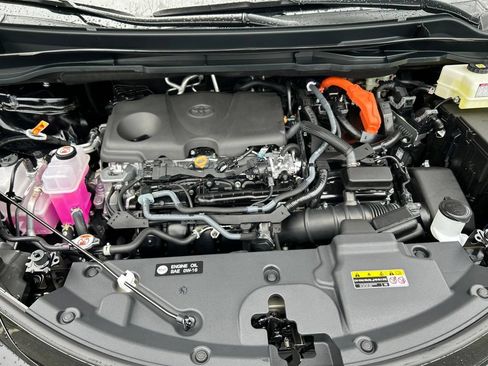 New 2026 Toyota Sienna XLE Woodland Edition AWD/4WD image 25