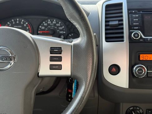 Used 2017 Nissan Frontier SV w/ SV Value Truck Package image 11