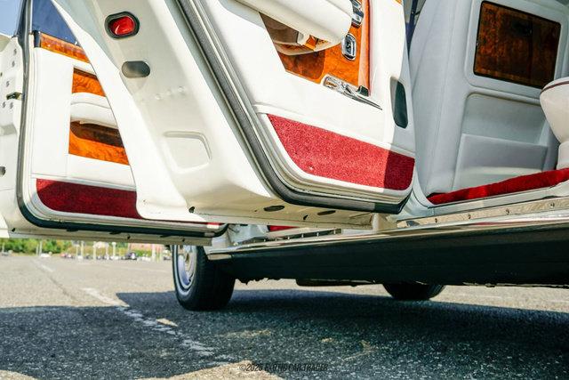 Used 1989 Rolls-Royce Silver Spirit RWD image 52