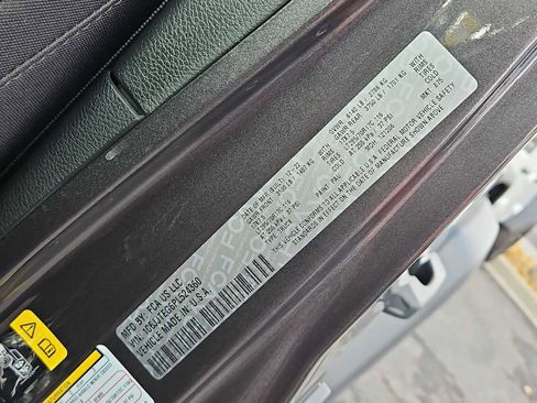 Used 2023 Jeep Gladiator Mojave w/ Trailer Tow Package image 35