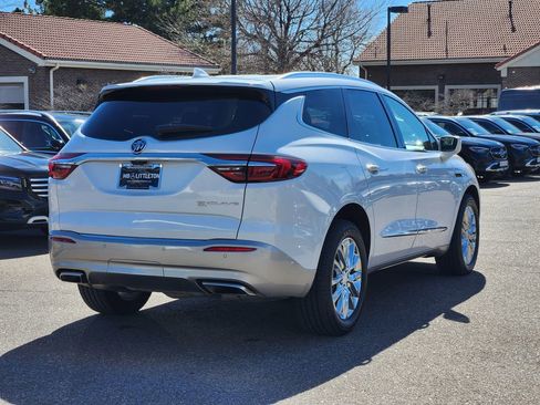 Used 2019 Buick Enclave Premium w/ Experience Buick Package image 7