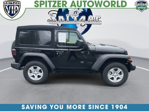 Used 2022 Jeep Wrangler Sport AWD/4WD image 11