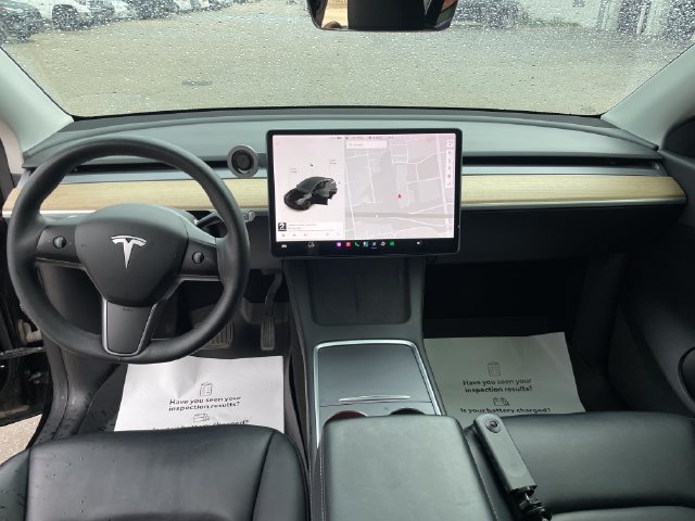 Used 2021 Tesla Model Y Long Range AWD/4WD image 22