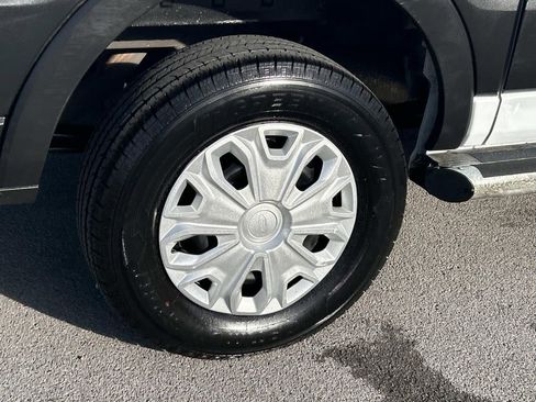 Used 2022 Ford Transit 250 Low Roof w/ Exterior Upgrade Package image 13