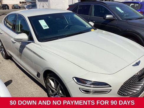 Used 2025 Genesis G70 2.5T RWD image 3
