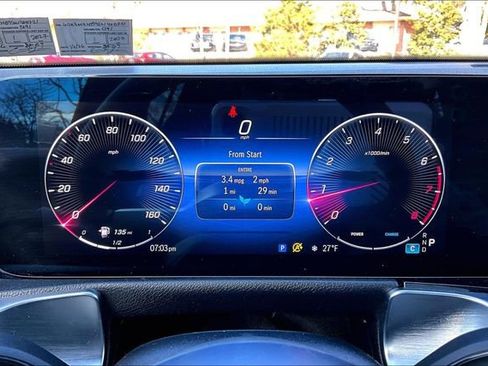 Used 2025 Mercedes-Benz GLB 250 250 image 16