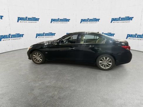 Used 2017 INFINITI Q50 3.0t Premium w/ 3.0T Premium Plus Package AWD/4WD image 7