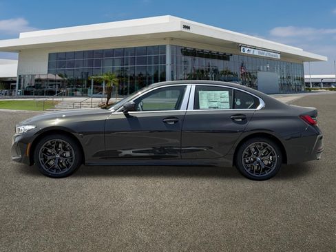New 2026 BMW 330i Sedan RWD image 6