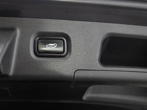 Used 2022 Hyundai Santa Fe Calligraphy AWD/4WD image 11