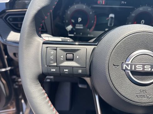 New 2026 Nissan Kicks SR FWD image 23