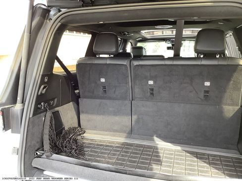 Used 2022 Jeep Grand Wagoneer Series III image 16