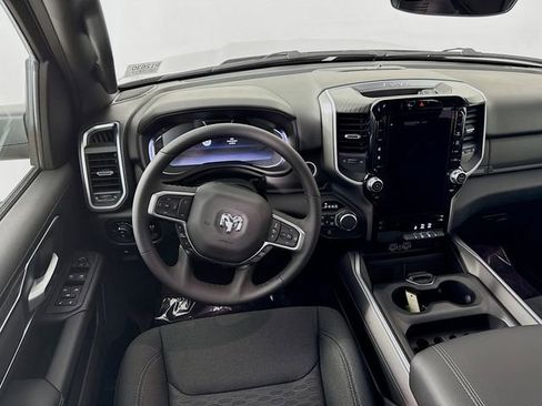 New 2026 RAM 1500 4x4 Crew Cab image 22