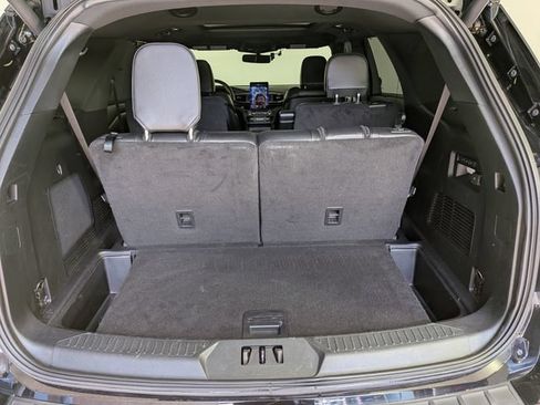 Used 2020 Ford Explorer ST w/ Premium Technology Package AWD/4WD image 11