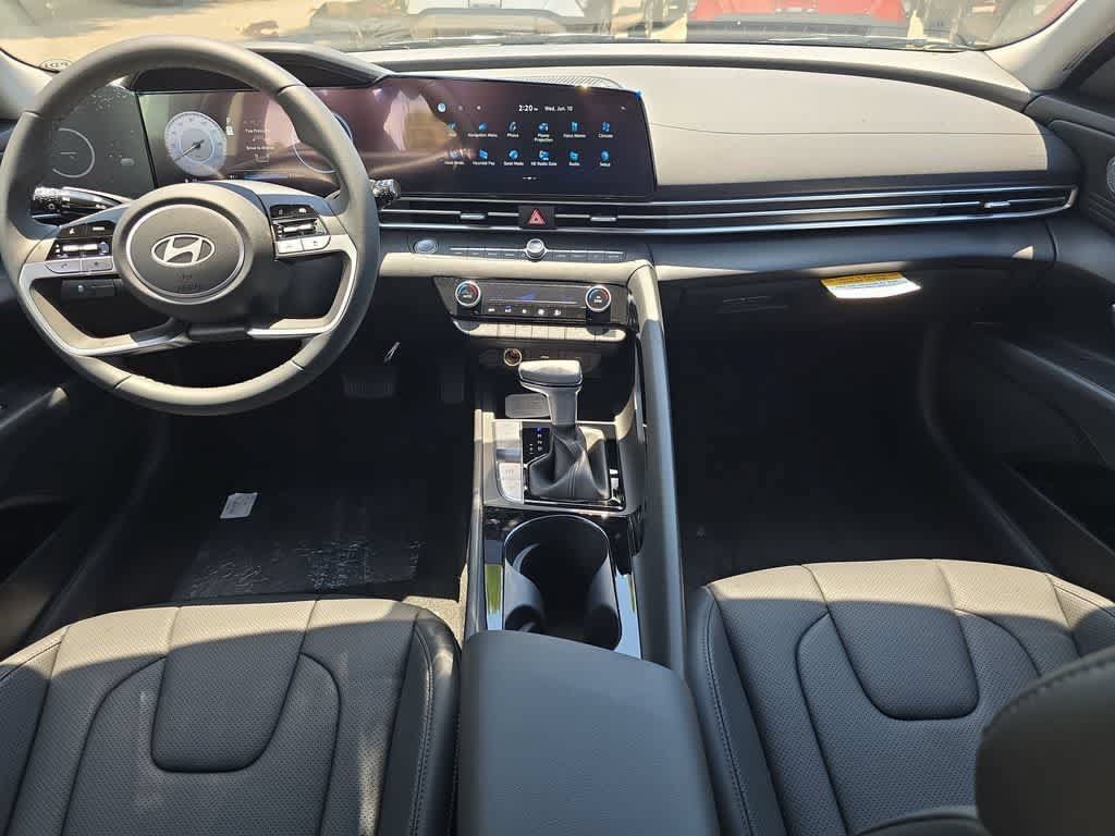 New 2026 Hyundai Elantra Limited FWD image 19