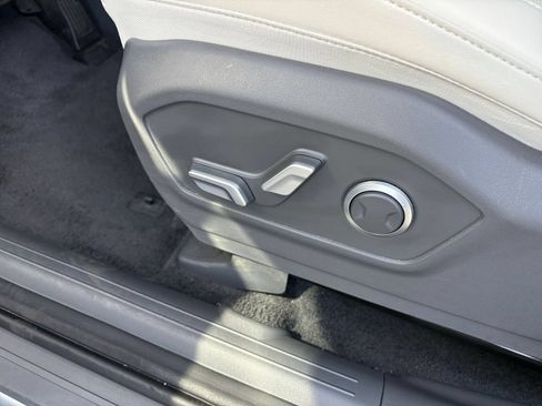 Used 2025 Hyundai Santa Fe SEL AWD/4WD image 23