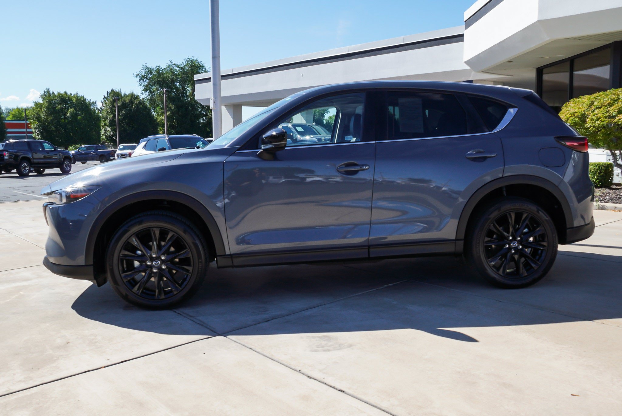 Used 2024 MAZDA CX-5 Carbon Edition AWD/4WD image 5