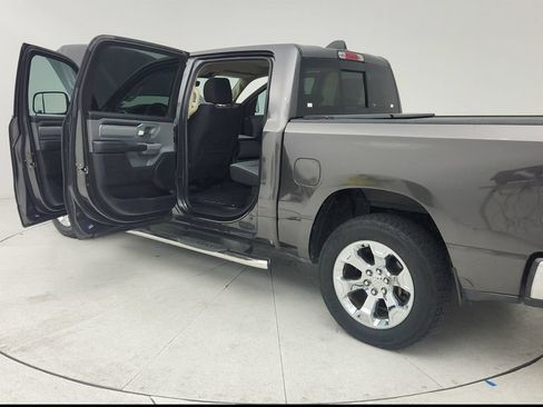 Used 2019 RAM 1500 Big Horn RWD image 11