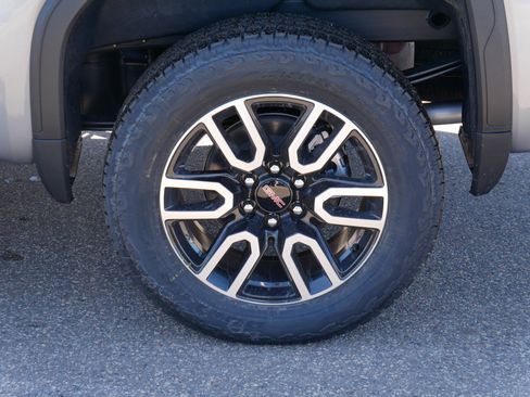 New 2026 GMC Sierra 1500 AT4 w/ Technology Package AWD/4WD image 3