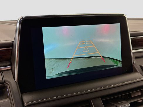 Used 2024 Chevrolet Tahoe Premier image 23