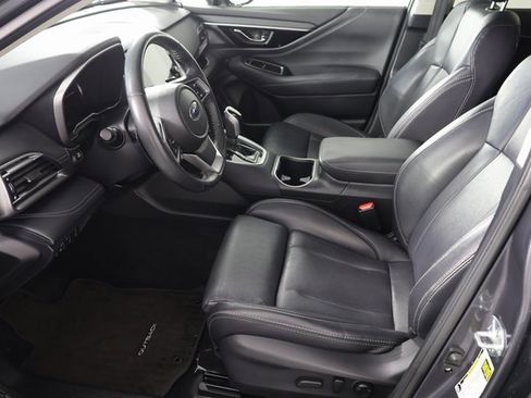 Used 2022 Subaru Outback Limited image 18