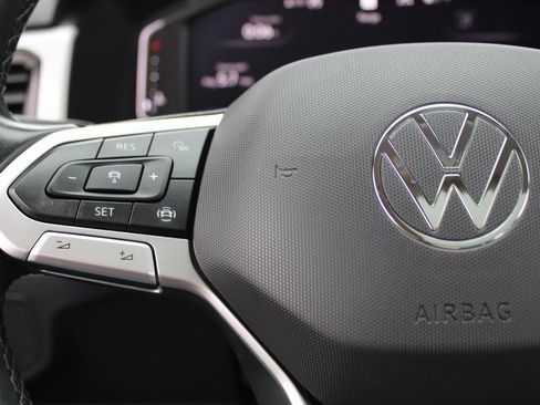 Certified 2021 Volkswagen Atlas SEL Premium image 14