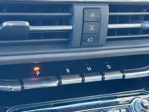 Used 2022 Lincoln Corsair Grand Touring w/ Elements Technology Bundle image 18