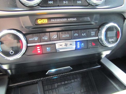 Used 2022 Ford F250 Platinum w/ FX4 Off-Road Package image 49