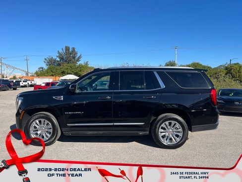 Used 2025 GMC Yukon Denali image 4