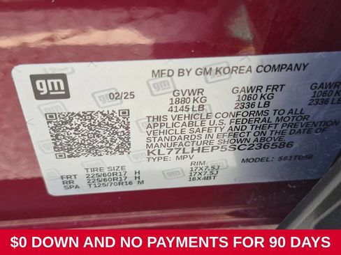 Used 2025 Chevrolet Trax LT w/ LT Convenience Package FWD image 35