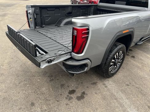 New 2026 GMC Sierra 2500 Denali Ultimate image 57