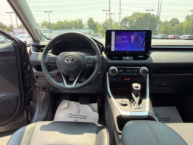 Used 2024 Toyota RAV4 Limited AWD/4WD image 17