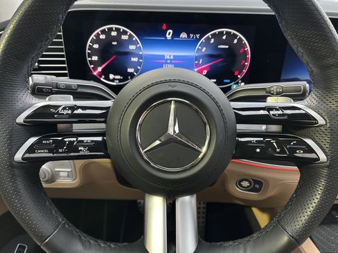 Certified 2024 Mercedes-Benz GLS 450 4MATIC image 30