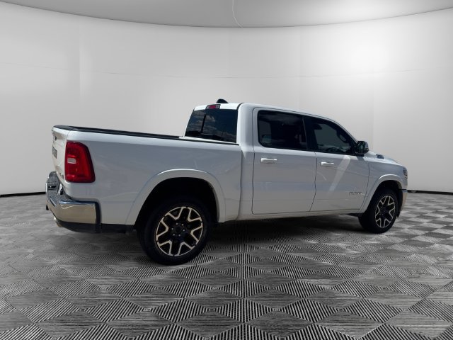 Used 2025 RAM 1500 Laramie AWD/4WD image 5