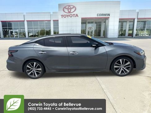 Used 2020 Nissan Maxima 3.5 SV w/ Floor Mat Group FWD image 6