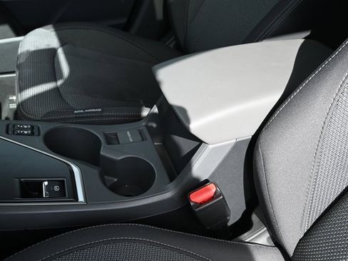 Certified 2024 Subaru Crosstrek 2.0i Premium image 21