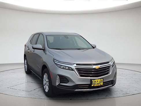 Used 2024 Chevrolet Equinox LT AWD/4WD image 1