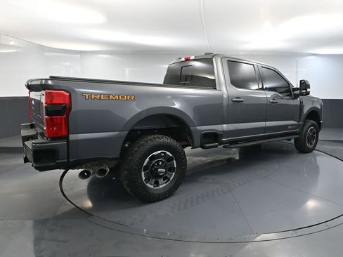 Used 2023 Ford F250 Lariat w/ Tremor Off-Road Package image 6