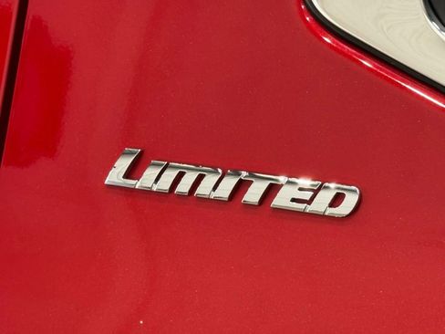 Used 2022 Toyota Tundra Limited image 45