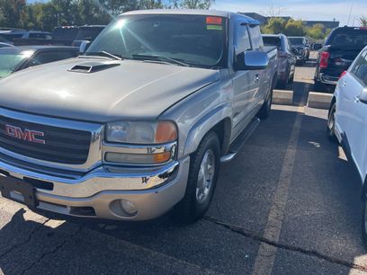 Used 2005 GMC Sierra 1500 SLE