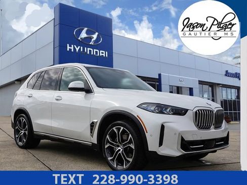 Used 2024 BMW X5 sDrive40i w/ Premium Package RWD image 1