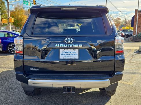 Used 2023 Toyota 4Runner TRD Off-Road Premium image 5