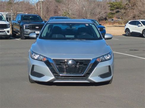 Used 2022 Nissan Sentra SV image 16