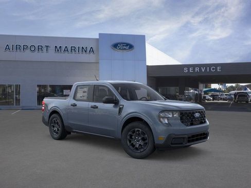 New 2026 Ford Maverick XLT image 8