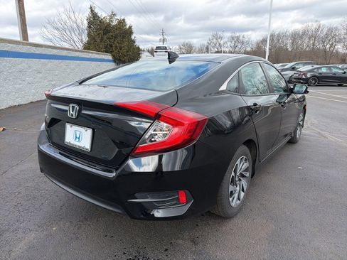 Used 2017 Honda Civic EX image 5