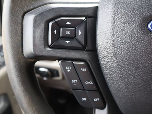 Used 2022 Ford F250 XL w/ Power Equipment Group AWD/4WD image 27